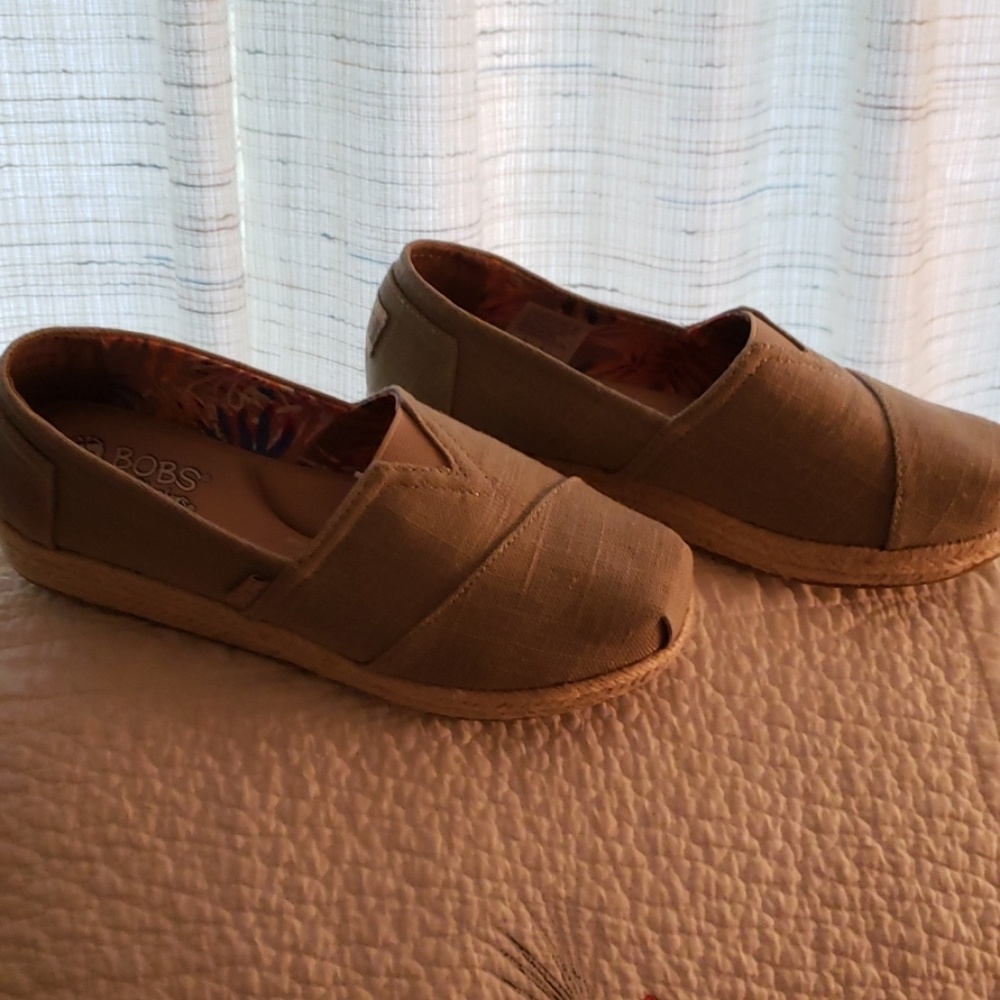 BOB'S  memory foam shoes